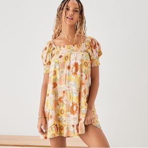 American Eagle Puff Sleeve Floral Midi Dress